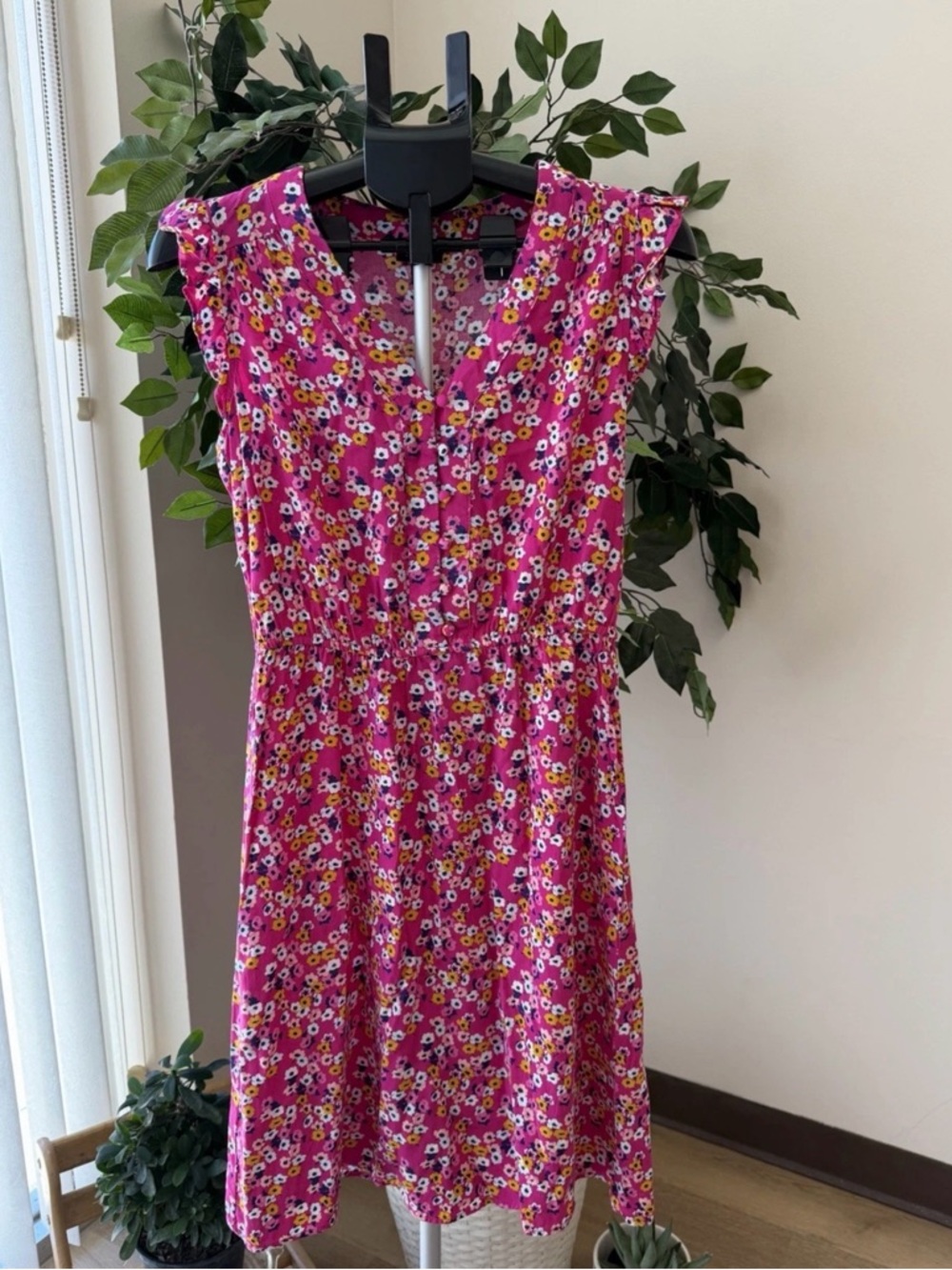 a.n.a Pink Floral V-Neck A-Line Mini Dress